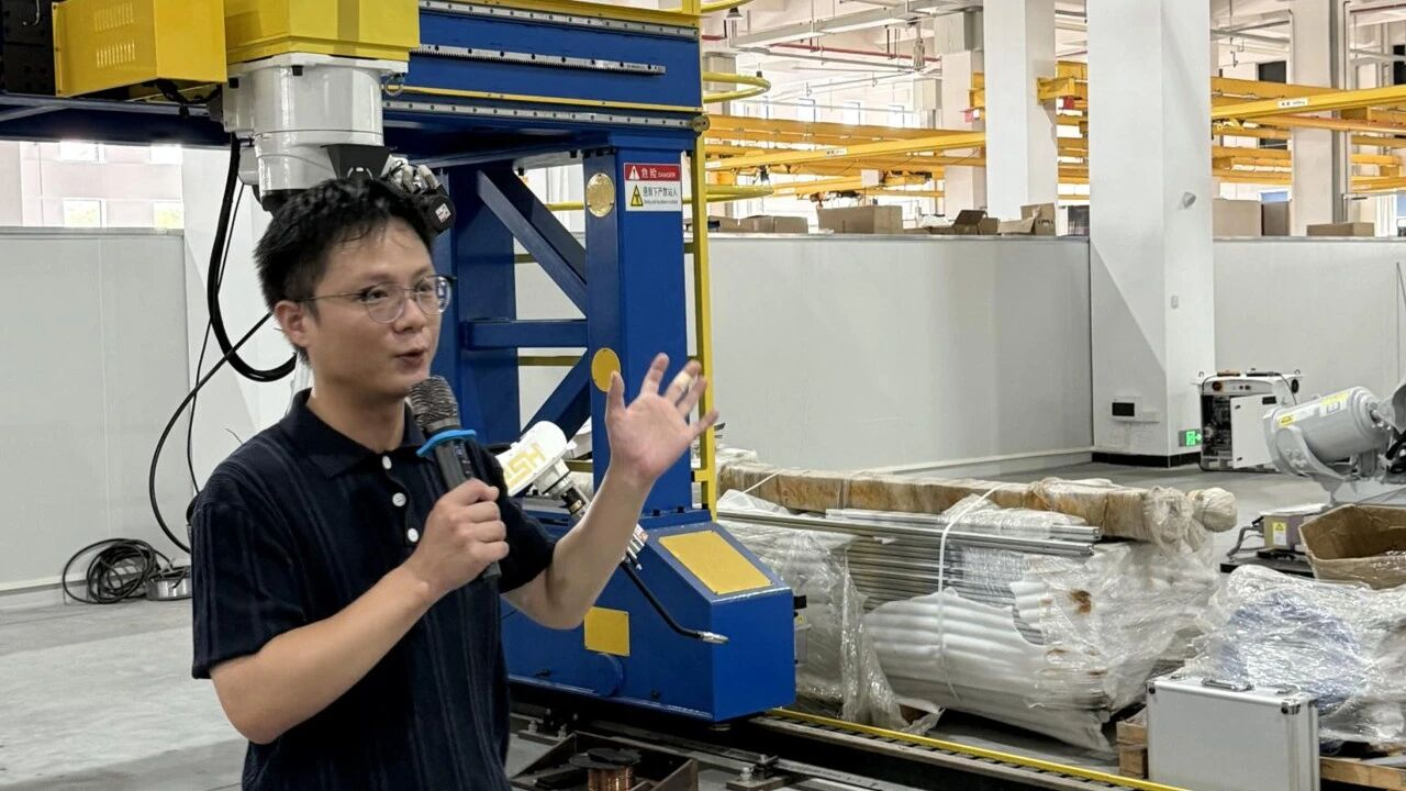 1760685082221029.png 1760685082221029.png