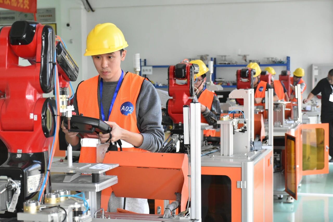 1762235714494361.jpg 1762235714494361.jpg